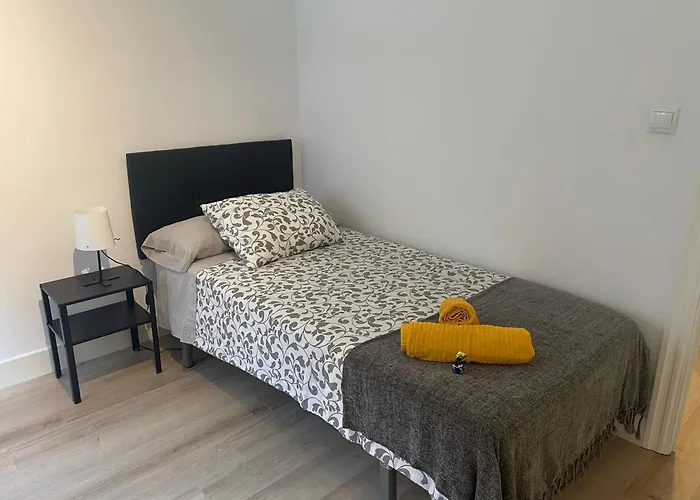 Apartment Nuevo, Grande Con Garaje, Arena, Casco Viejo